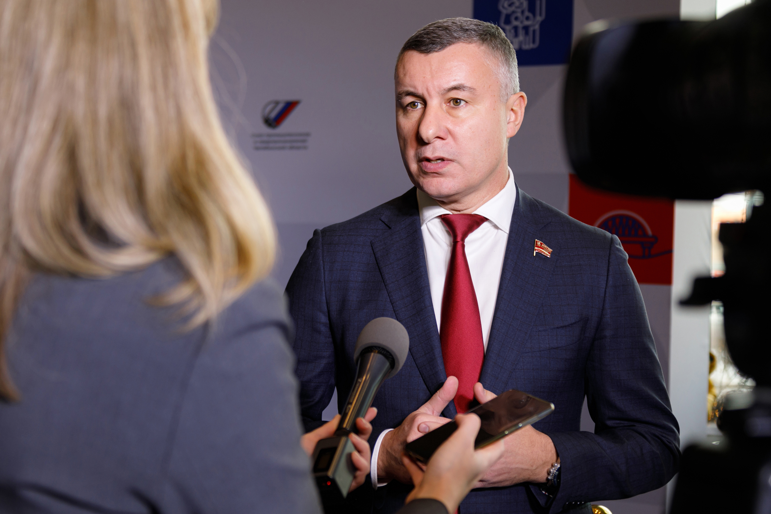 Фото управления информационной политики