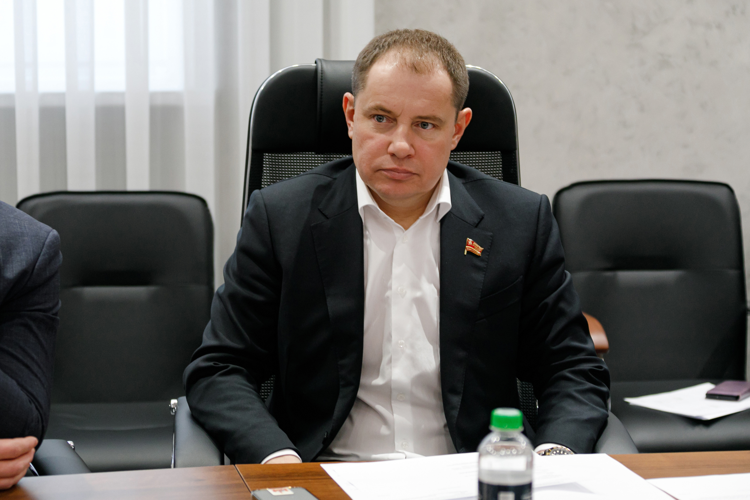 Депутат комитета по промышленной политике, энергетике, транспорту и тарифному регулированию Евгений Рева о поддержке промышленных предприятий Челябинской области в 2025 году