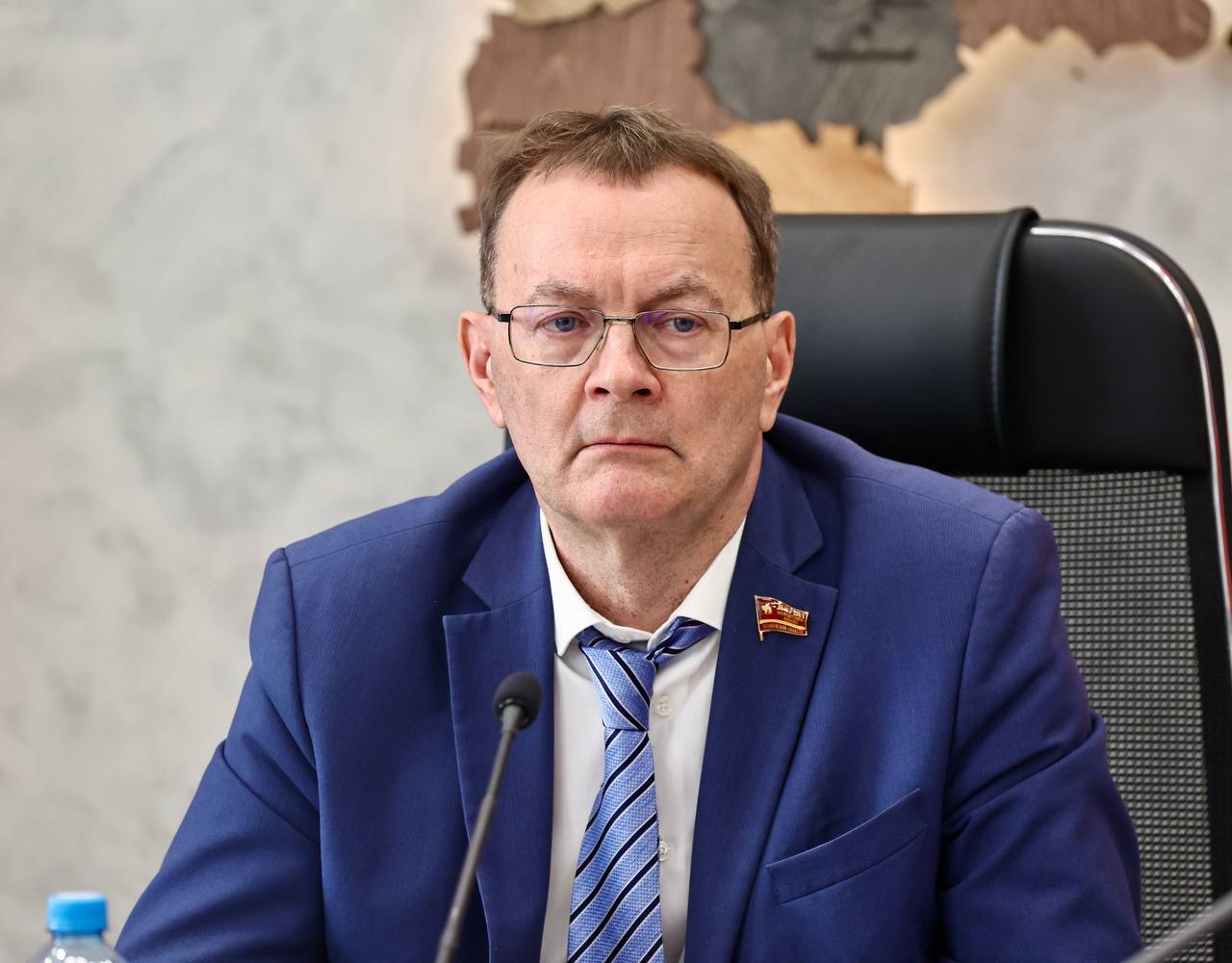 Владимир Перезолов об итогах заседания комитета Законодательного Собрания по промышленной политике