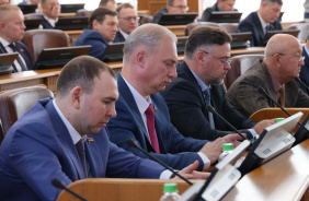 Андрей Шмидт вошел в состав двух комитетов Законодательного Собрания
