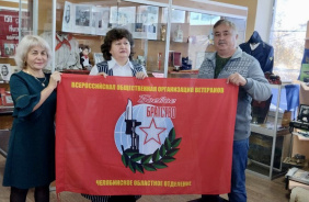 Депутат Законодательного Собрания Владимир Бекишев и гуманитарный груз добрались до Ясиноватой