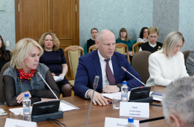 Заседание комитета по законодательству, государственному строительству и местному самоуправлению