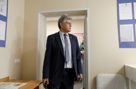 Александр Журавлев посетил фельдшерско-акушерский пункт в деревне Щапино