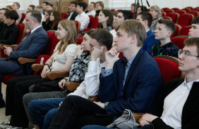Вручение благодарностей оргкомитету и волонтерам турнира "Мы верим в каждого!"
