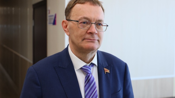 Владимир Перезолов об эффективных мерах поддержки промышленности на Южном Урале