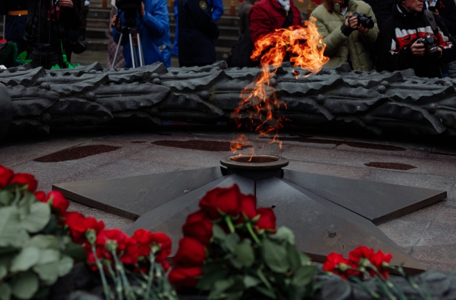 Обращение депутатов Законодательного Собрания ко Дню памяти и скорби