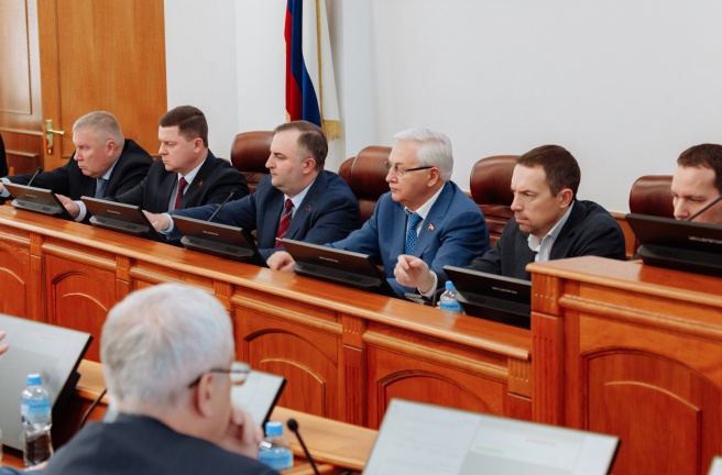 Значимые законы, принятые депутатами Законодательного Собрания Челябинской области в 2020–2025 годах