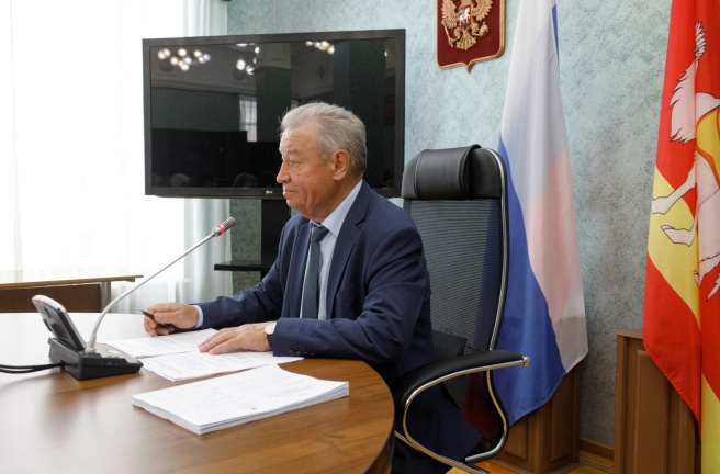 Председатель комитета по законодательству, государственному строительству и местному самоуправлению Анатолий Брагин об установлении административной ответственности за нарушения в сфере использования СИМ