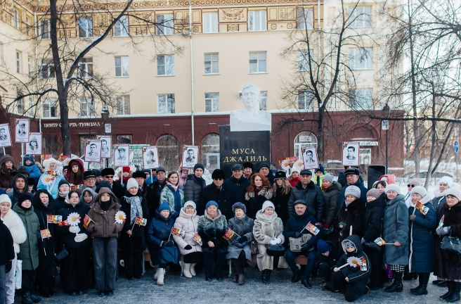 Лена Колесникова и Алексей Рожков приняли участие в митинге по случаю 120-летия со дня рождения Мусы Джалиля