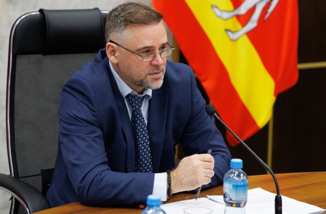 Вячеслав Евстигнеев подвёл итоги заседания комитета по аграрной политике и природопользованию