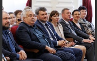 Церемония награждения работников сферы здравоохранения