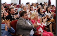 Церемония награждения работников сферы здравоохранения