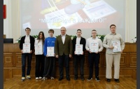 Вручение благодарностей оргкомитету и волонтерам турнира "Мы верим в каждого!"