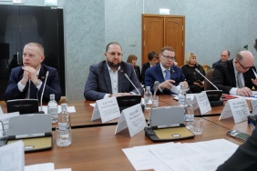 Комитет Законодательного Собрания по строительной политике и ЖКХ рассмотрел отчет о результатах деятельности правительства области за 2023 год