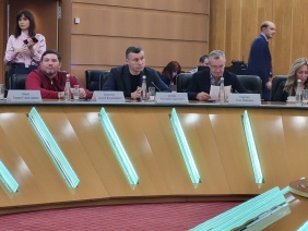 Голосование состоялось в рамках совместного заседания президиумов правлений общественной организации «Опора России» и ассоциации «Некоммерческое партнерство «Опора».
