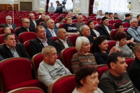 В Законодательном Собрании прошла церемония награждения лауреатов премии областного парламента в сфере агропромышленного комплекса