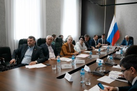 Депутаты комитета по бюджету и налогам поручили Контрольно-счетной палате региона провести проверку в части использования средств, полученных регоператорами по обращению с ТКО