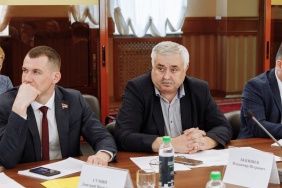 Вопрос о мерах поддержки самозанятых граждан и реализации в 2022 году специального налогового режима «Налог на профессиональный доход» рассмотрел комитет по экономической политике