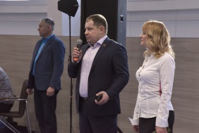 В Челябинске состоялись соревнования по чир спорту и чирлидингу
