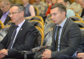 Депутат Валерий Колокольцев провел встречи с избирателями Ленинского района Магнитогорска