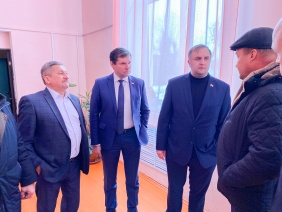 Публичный отчет о работе Законодательного Собрания состоялся в Октябрьском районе
