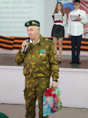 Дмитрий Мельников