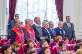 В Законодательном Собрании наградили лауреатов премии «Общественное признание»