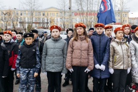Депутат Олег Садовских принял участие в торжественном открытии в Златоусте памятника первому космонавту
