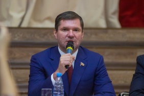 Депутаты отчитались о деятельности областного парламента перед жителями Южного избирательного округа