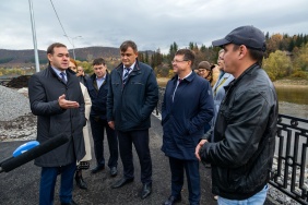 Председатель Законодательного Собрания Александр Лазарев встретился с избирателями в Аше