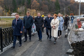 Председатель Законодательного Собрания Александр Лазарев встретился с избирателями в Аше