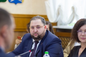 Комитет по экономической политике одобрил законопроект, устанавливающий предпринимателям срок рассрочки оплаты выкупаемого движимого имущества, находящегося в государственной собственности Челябинской области