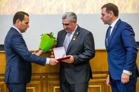 В Законодательном Собрании прошла церемония награждения лауреатов премии областного парламента в сфере агропромышленного комплекса