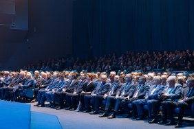 Обращение губернатора Челябинской области Алексея Текслера к депутатам Законодательного Собрания