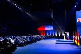 Губернатор Челябинской области выступил с обращением к Законодательному Собранию