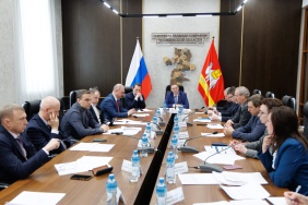 Заседание комитета по промышленной политике