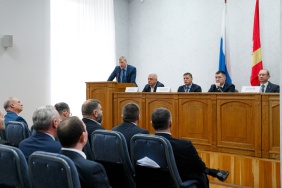 В Законодательном Собрании состоялось совещание с председателями представительных органов городских округов и муниципальных районов