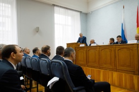 В Законодательном Собрании состоялось совещание с председателями представительных органов городских округов и муниципальных районов