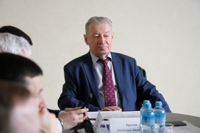 Заседание комитета по законодательству, государственному строительству и местному самоуправлению 