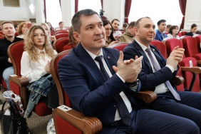Церемония награждения победителей смотра-конкурса молодежных парламентских формирований и конкурса "Парламентские дебаты"