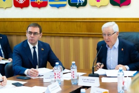 Александр Лазарев