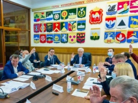 Александр Лазарев