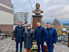 Рабочий визит Александра Лазарева в Златоуст