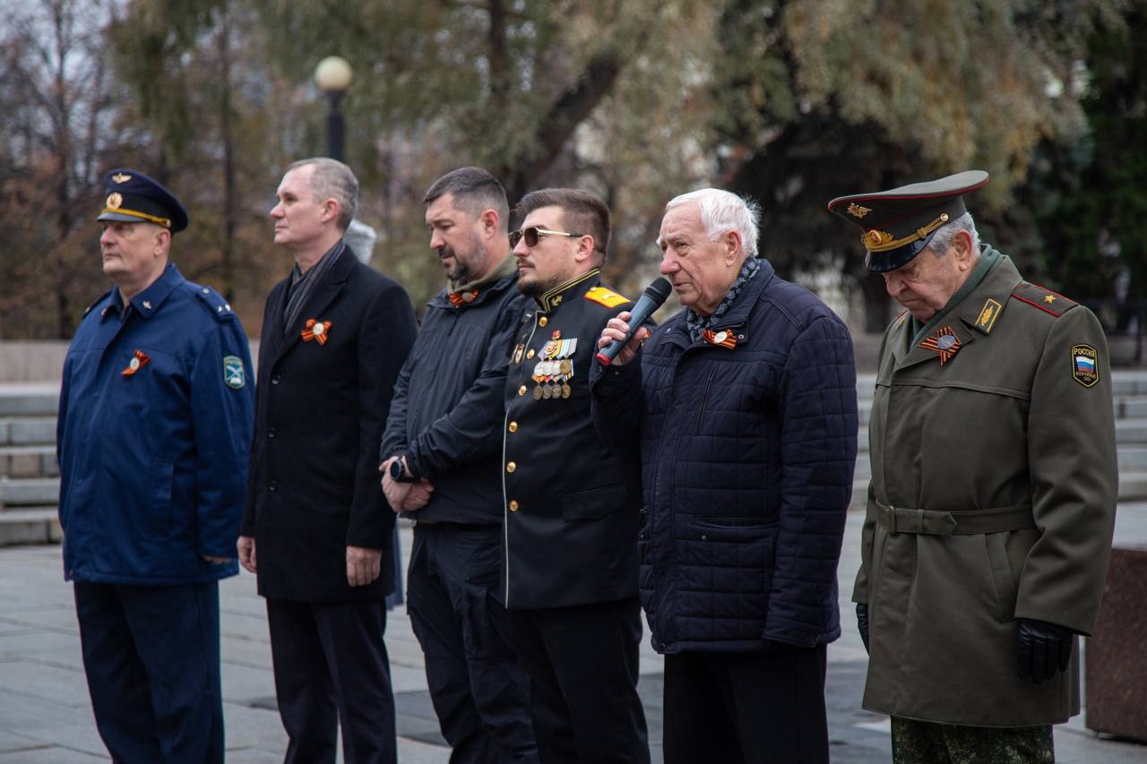 Депутаты Законодательного Собрания приняли участие в проекте «Огни Победы»